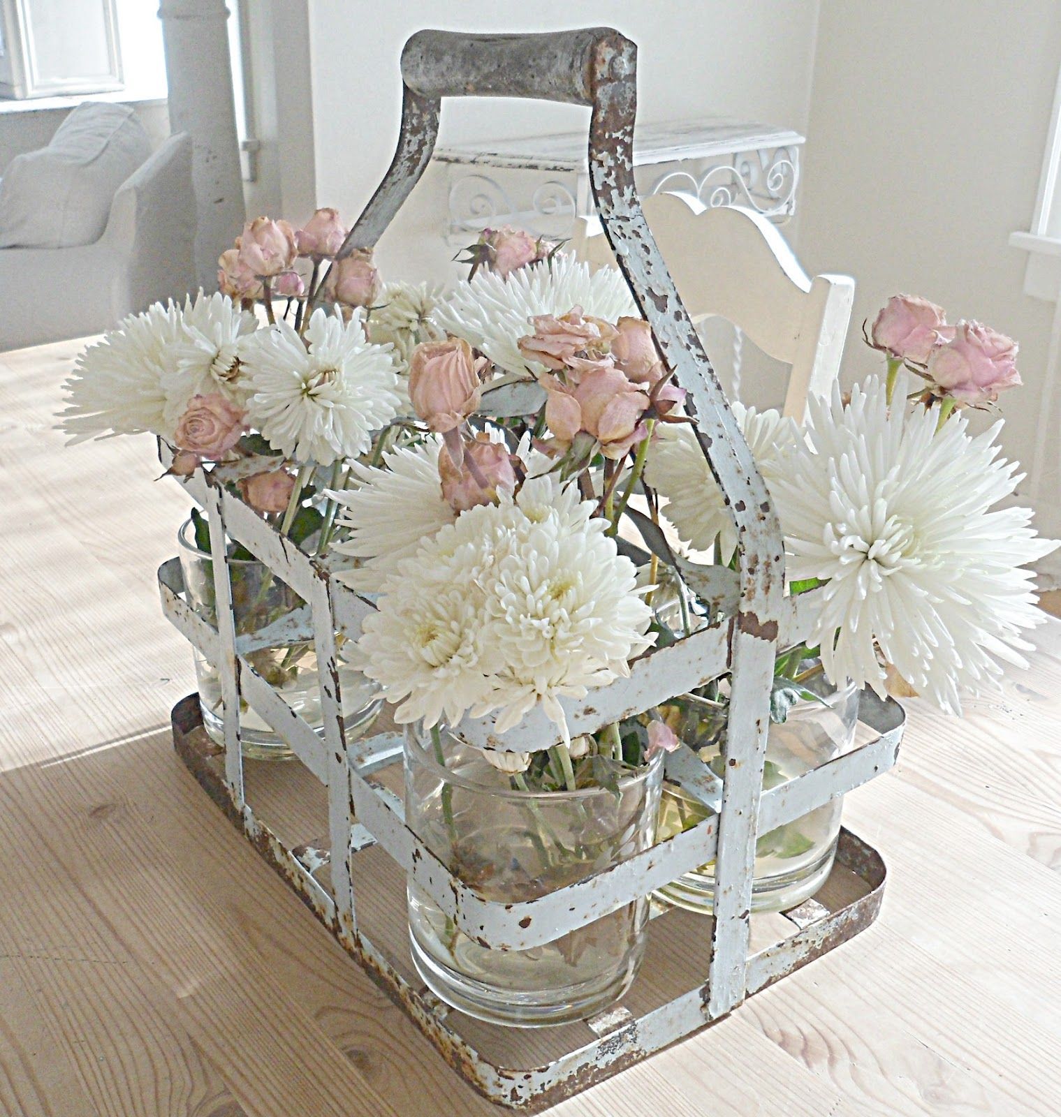 shabby chic kitchen | Shabby french for me: ~ My Kitchen Nook ~