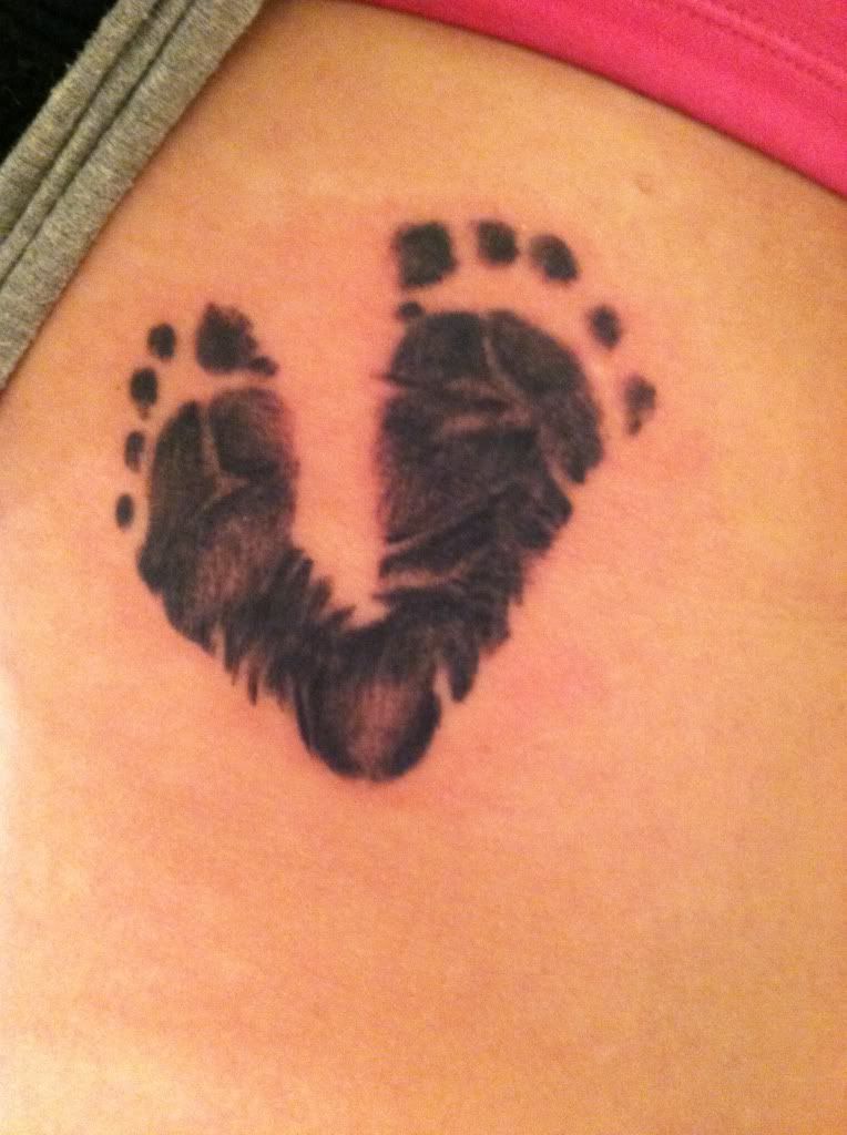 This is so cute. I want my little girls finger prints in the shape of a heart on