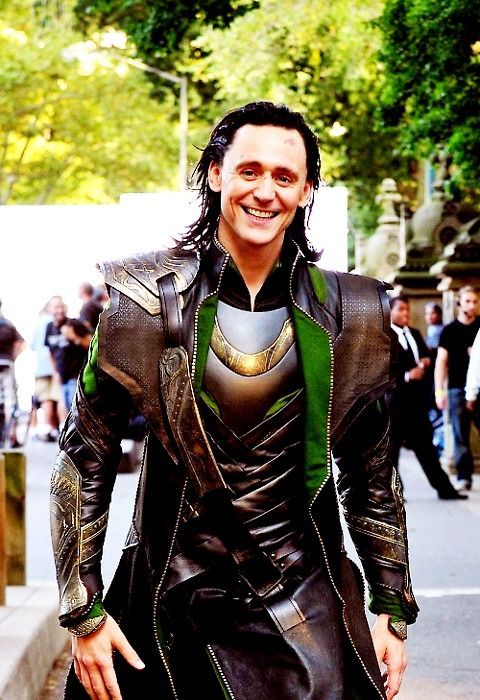 Tom Hiddleston/Loki- That smile… could light up the world 3