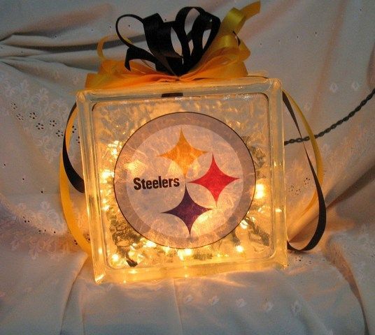 christmas crafts with glass | Sports Lights, Pittsburgh Steelers. Glass Block wi