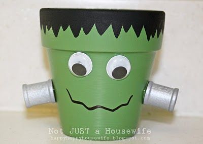 halloween flower pot crafts | Get the instructions for  Frankenstein Clay Pot Ca