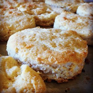 Low Carb Buttermilk Biscuits