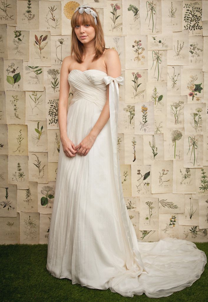 Sweetheart with empire waist chiffon wedding dress