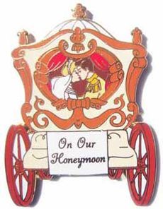 Disney Honeymoon Pin- I need this so I need to go there for my honeymoon!