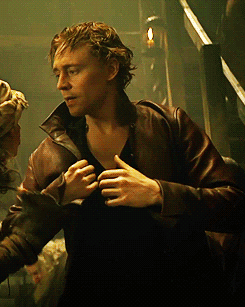 gif  … I am now dead. Where is this from? Fangirls, help me out..?