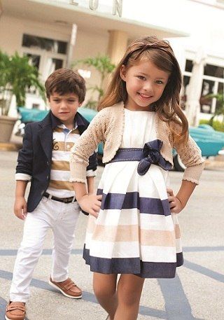 Kids Fashion. Coordinating outfits. @Rebecka Gonzalez  this would be cute for Ma