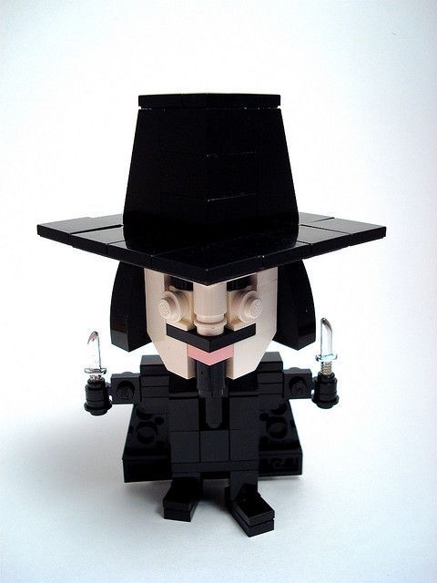 Remember, Remember The 5th Of November | polywen – Cube Dude V For Vendetta