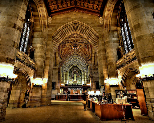 Sterling Memorial Library, Yale