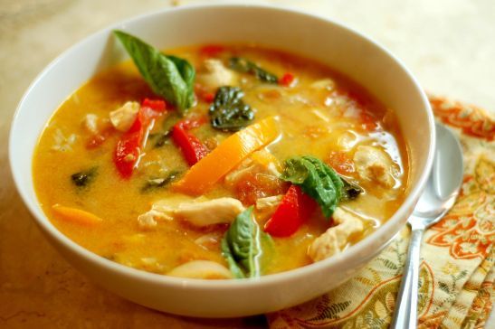 thai chicken curry soup