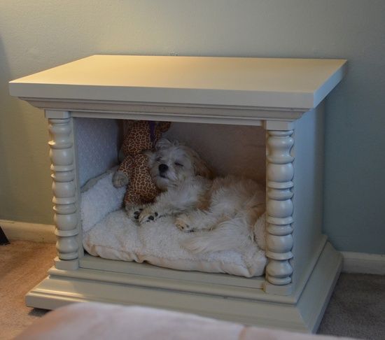 DIY Dog Bed ….would have to use a sofa table.  My puppy is way too big for an