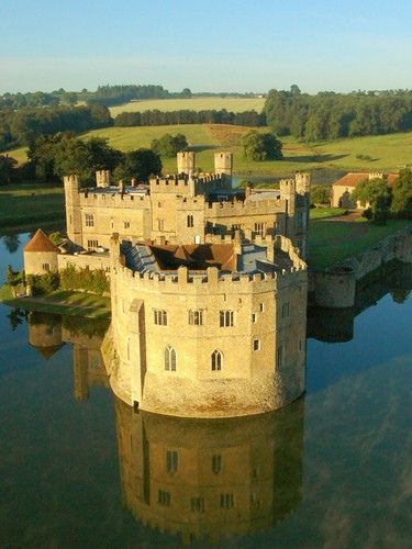 Leeds Castle, Kent, UK view from  Hot Air Balloon by Samantha Lacy, via Flickr,