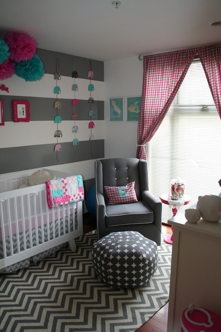 Cute decor ideas for a girls room… Instead of checkered curtains, get pink and