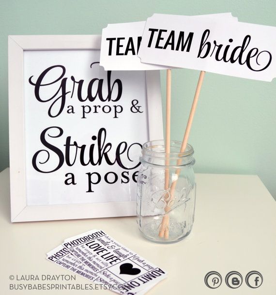 DIY Photo Booth printables – signs and tickets!