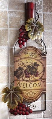 Tuscany Wine Bottle Shaped Metal Wall Art Hanging Grapes Welcome Kitchen Decor –
