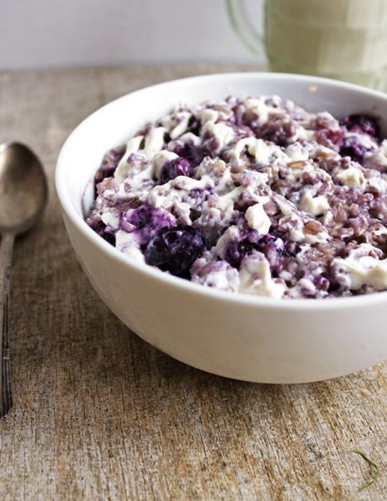 Blueberry Cheesecake Oatmeal  is like eating a bowl full of healthy cheesecake f