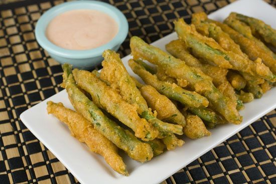 Fried green beans are so addictive! Now I can make these at home!