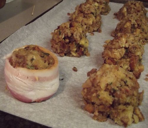 Bacon Wrapped Stuffing Balls. I think we need these for Turkey Day @Carissa from