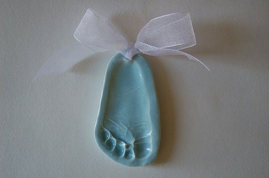 Footprint Christmas Craft Ideas ornament:equal parts salt and flour, add water t