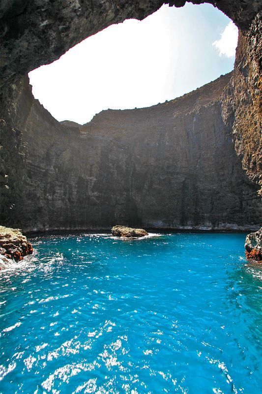 Na Pali coast sea caves…Amazing!