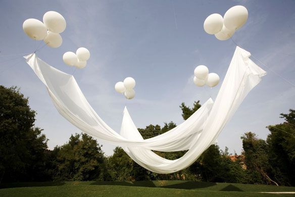 BEST IDEA EVER! Floating canopy: the balloons are attached to the ground with fishing line, probably the coolest thing