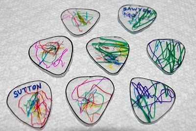 Great gift for dads that play guitar ganna have to find time to do this with my son DIY Guitar Picks {Tutorial} ~ Moms Crafty