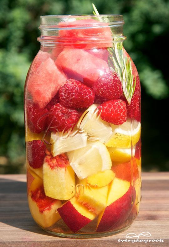 How to Make B Vitamin Water- for natural energy. -Sprig of rosemary (B1) -1 sliced lemon (B2) -1 Peach (B3) -5 or 6 chunks of Watermelon or Pineapple (B6) -Handful of raspberries (B5) Infuse in fridge