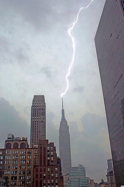 Most people: “Whoa what a cool picture of lightning.” PJO fans: “OH MY GODS ZEUS AND OLYMPUS AND WHATS GOING ON I CANT EVEN I