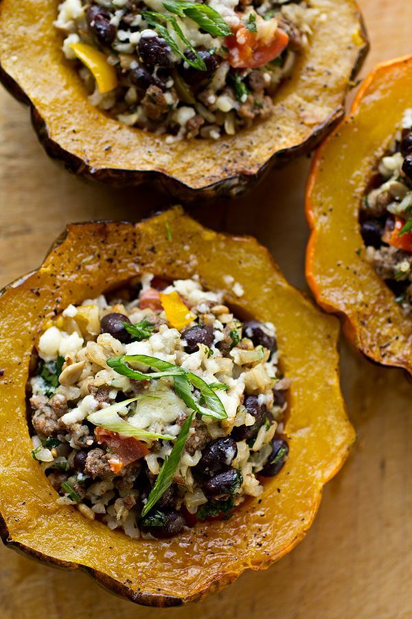 Stuffed Acorn Squash | filled with brown rice + black beans + sharp cheddar = healthy food