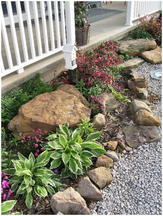 I love the easy, natural look of this- cool idea for patio side near table— keeps nasty weeds