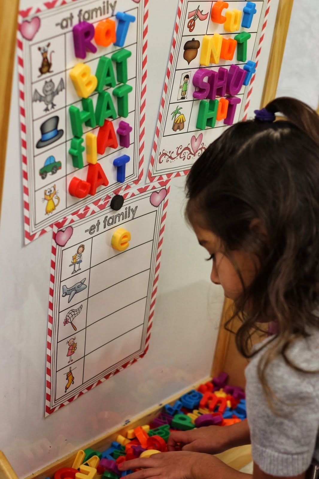 Word Work Ideas (from Kindergarten Smiles) ***love the board/shelf