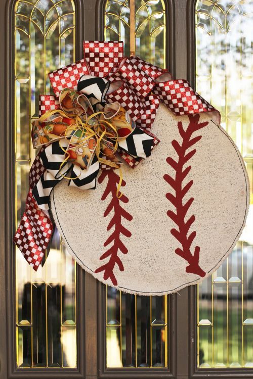 We dont do baseball at our house but for my baseball mom friends this is super cute!!!