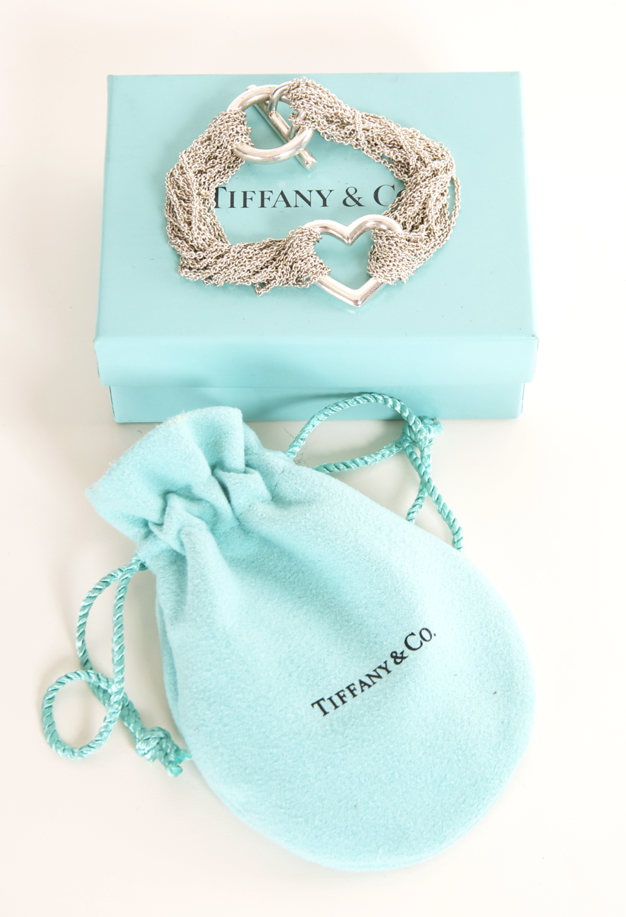 Tiffany & Co.| Keep the Glamour | BeStayBeautiful I would love one of these for my wedding band!  #jewellery Tiffany #Tiffany