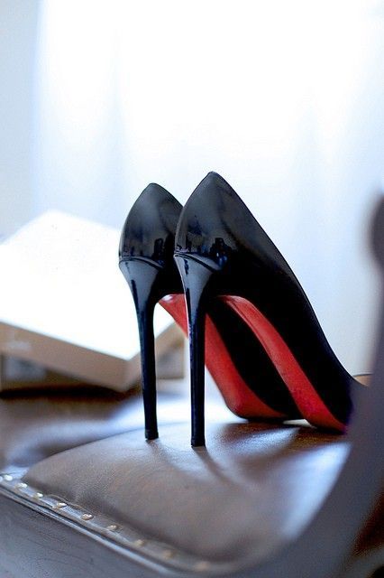 Christian Louboutin Shoes Outlet!