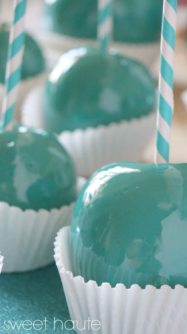 Tiffany Blue Candy Apples recipe- SWEET HAUTE tutorial great for weddings, birthdays, baby showers! Pin now…make later!