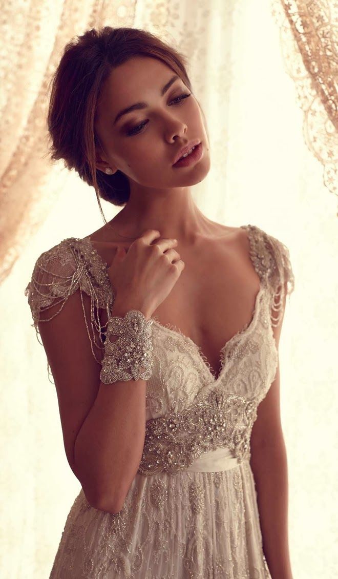 Vintage gorgeousness ~ Anna Campbell 2013 Gossamer Collection #weddingdress