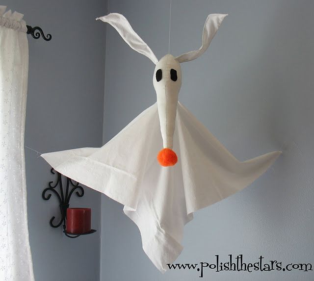 @Candice Stephens you should make this for attys room :)     diy zero nightmare before christmas