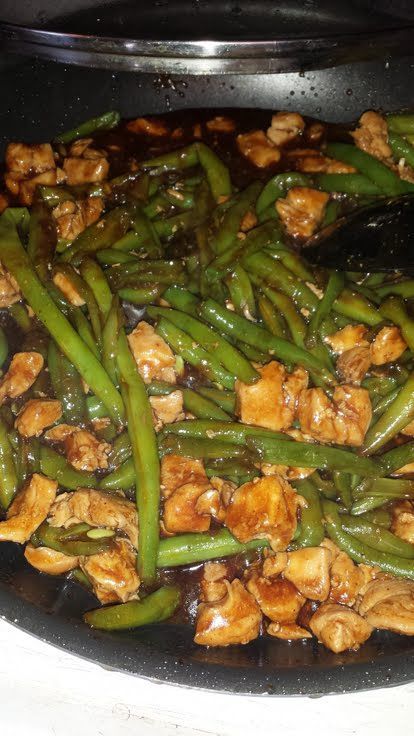 Chicken and green bean stir fry! “I found this recipe online on Chinese Grandma” @Allthecooks #recipe