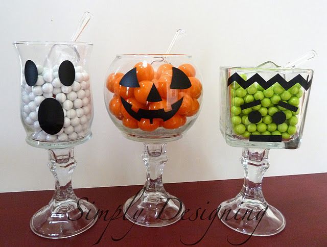 Dollar Tree Halloween Candy Jars fill with sprinkles and wick! What a treat! www.pinkzebrahome…