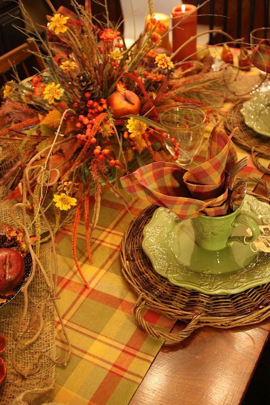 Fall tablescape- Beautiful, cozy, inviting.