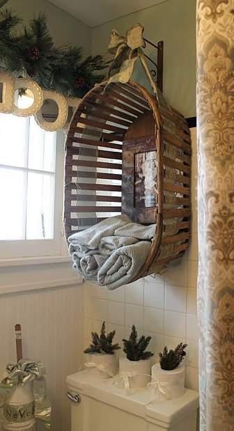 I LUV this – is what I have been looking for, for our bathroom!!!!….THE BASKET ON THE WALL