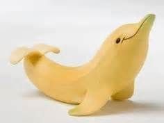 Jazz up your childs boring breakfast with a banana dolphin! Add a grape to his mouth for a playful and healthy snack. Perfect for