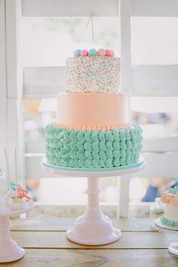 Mint and pink/peach shower ideas from baby girls 1st birthday | by Apryl Ann Photography | 100 Layer Cakelet