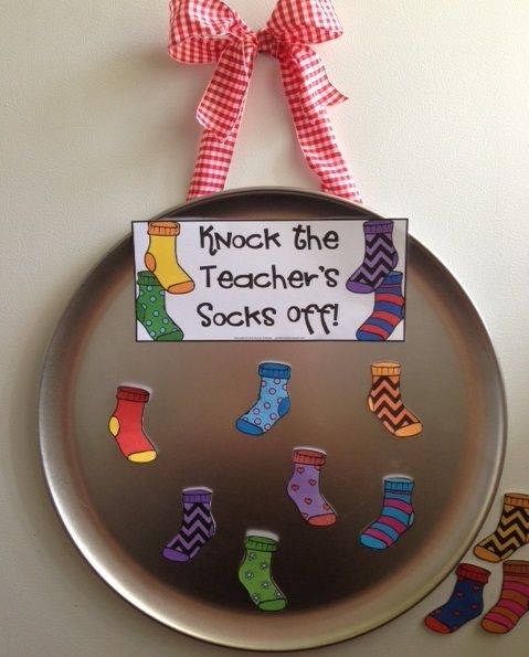 Pizza Pan Praise – whole group positive behavior incentive {sock themed} $