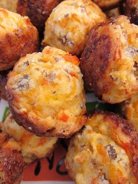 Sausage balls with cheddar cheese, cream cheese and Bisquick mix
