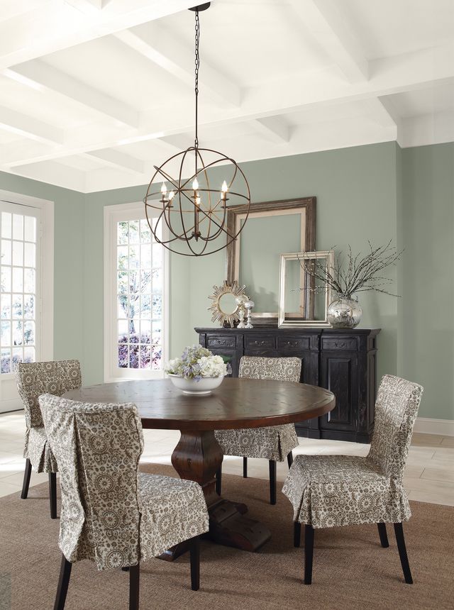 Sherwin-Williams has created four gorgeous color palettes for 2015. Fall in love with these must-have colors for your home.