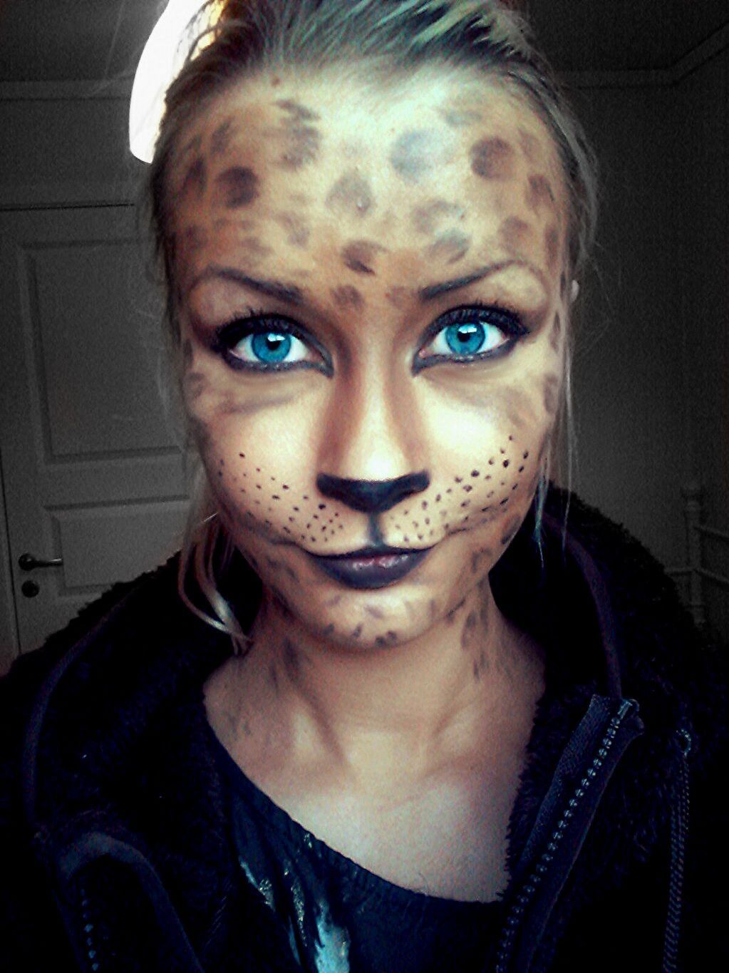 Best of costumes & make-up 2012 – Meow. Throw on a leopard print dress and you have a costume.