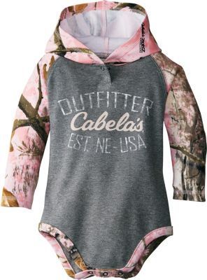 Cabelas Infants Long-Sleeve Logo Baseball Snap Shirt is sure to be a favorite of your outdoor-loving youngster. 100% cotton.