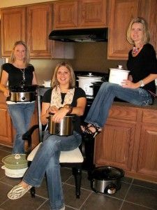 crock pot girls…all crock pot recipes! OMG there are SO many recipes!!! Pin now read later. :))