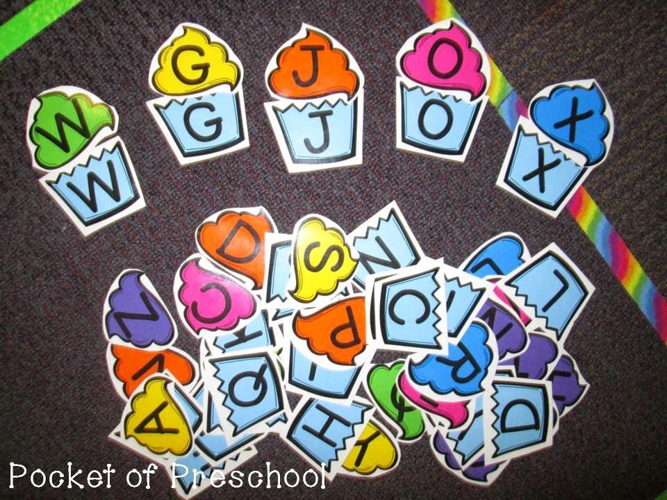 Cupcake letter match game is a fun way to practice letter identification.  Could use during a bakery or birthday theme.  Pocket of