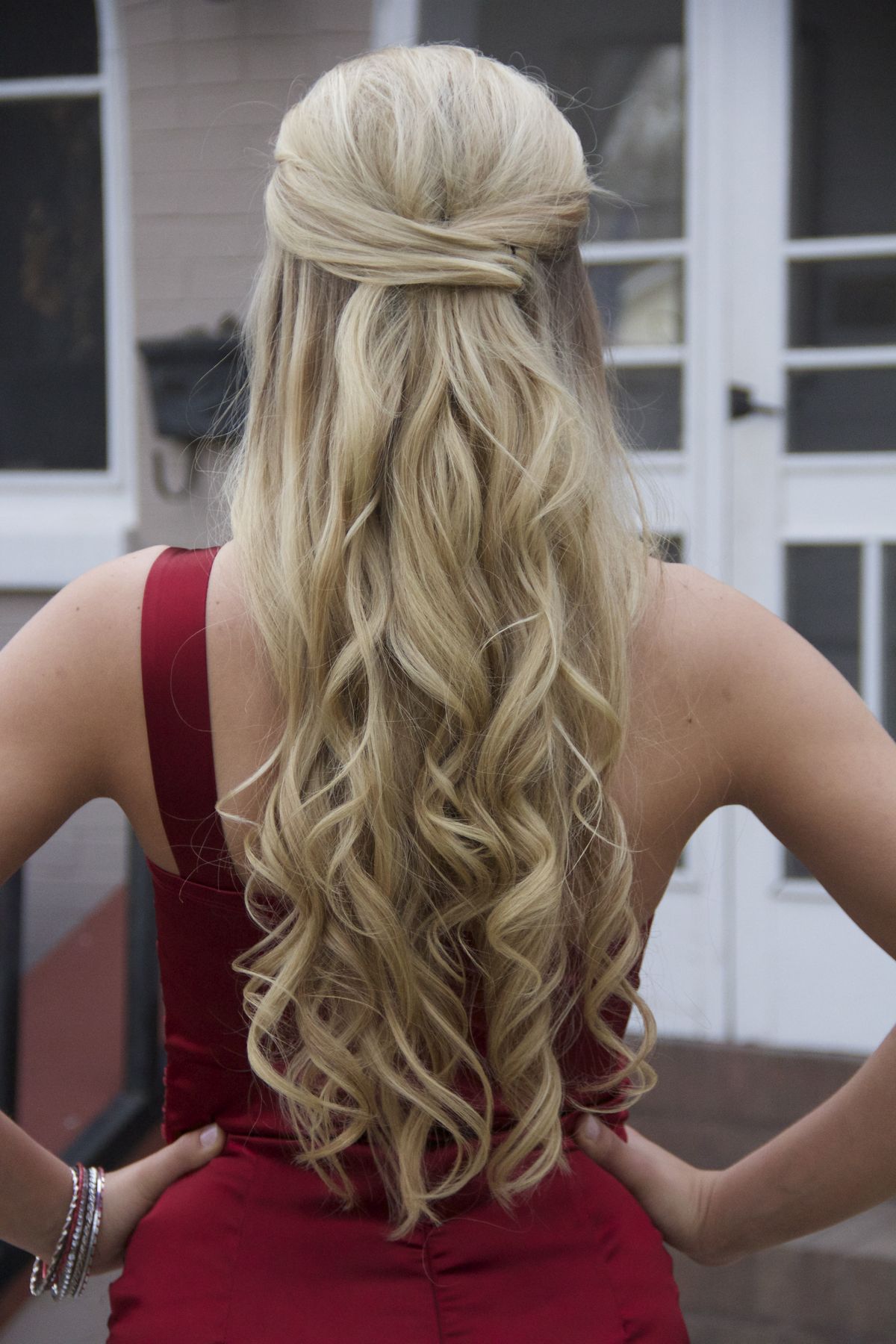 Curly Prom Hairstyles for Long Hair Trends